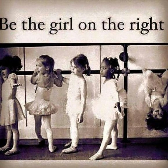 COPY - BUNDLE 2+ ITEMS FROM MY CLOSET AND RECEIVE PRIVATE OFFER & COMBINED SHIP… - Picture 5 of 10